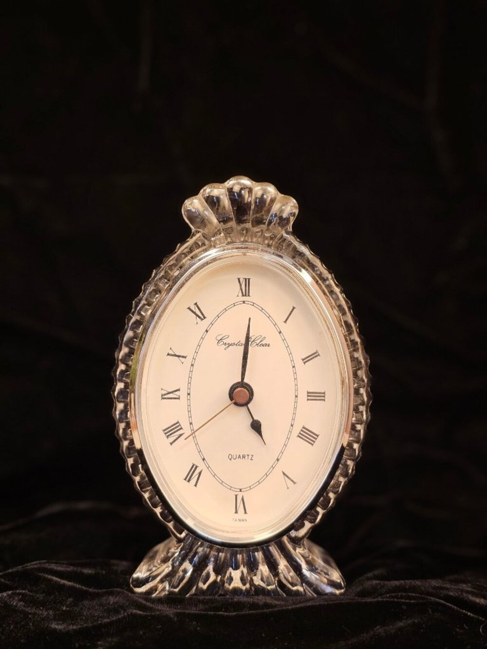 Crystal Clear Oval Quartz Mantel Clock With Roman Numerals & 24% Lead Crystal Fr